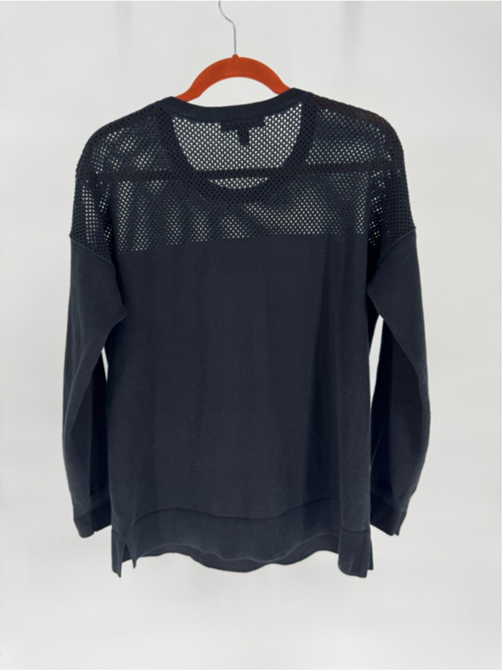Banana Republic Woman's Medium Black Mesh Crew Neck Sweater - Picture 3 of 9